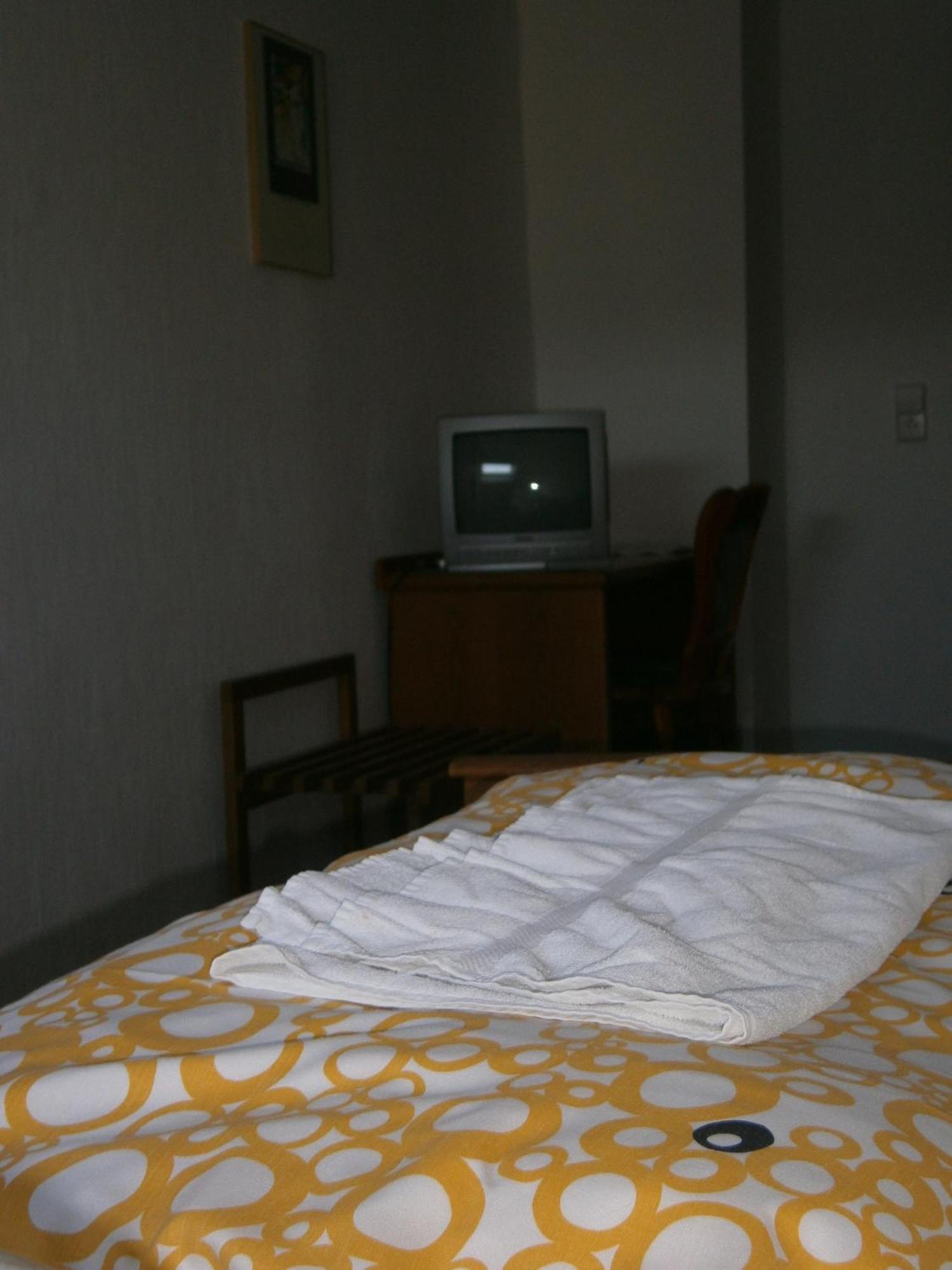 Hotel Strauss Waldbronn Ngoại thất bức ảnh