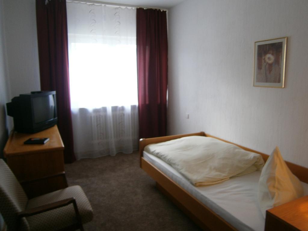Hotel Strauss Waldbronn Phòng bức ảnh