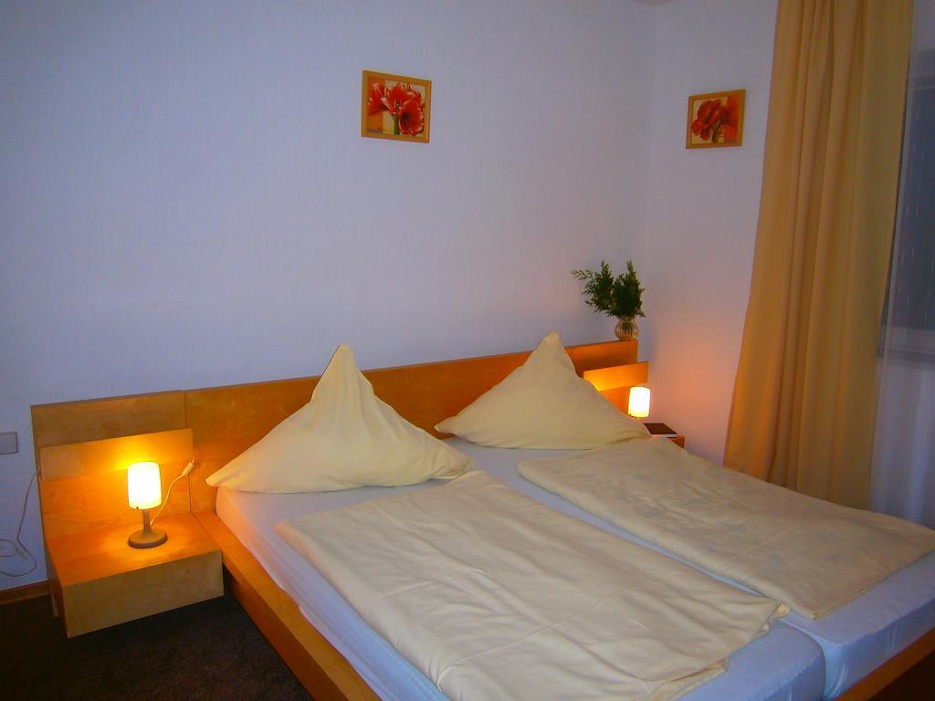 Hotel Strauss Waldbronn Phòng bức ảnh